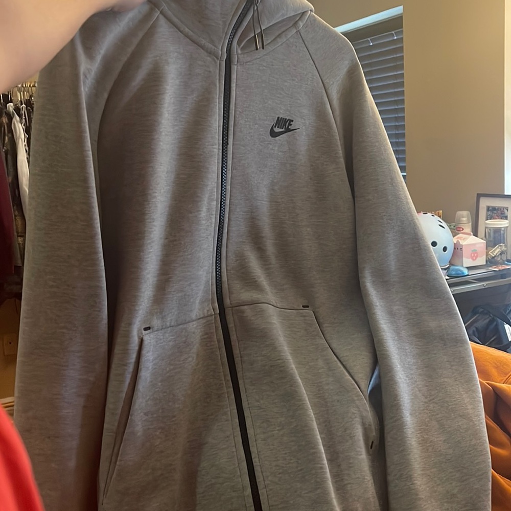 Nike tech zip hoodie medium